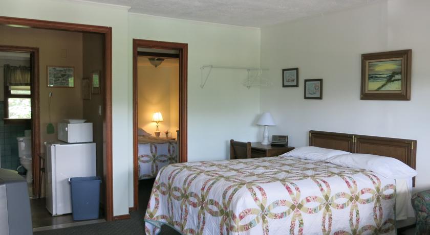 The Austin Inn 레이크 헤오르헤 객실 사진